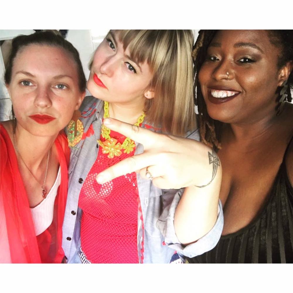 Meet your Posher, Falon